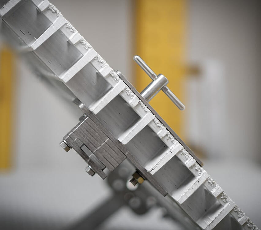 Hatch lock Hatch lock